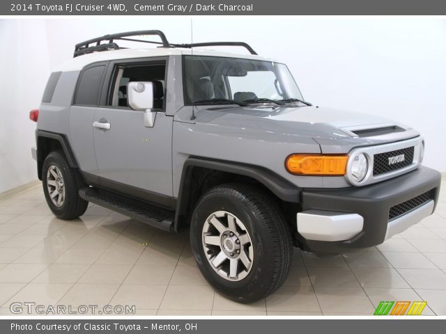 2014 Toyota FJ Cruiser 4WD in Cement Gray