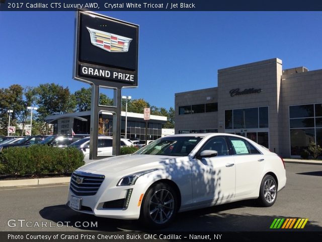 2017 Cadillac CTS Luxury AWD in Crystal White Tricoat