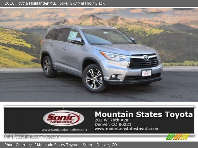 2016 Toyota Highlander XLE in Silver Sky Metallic