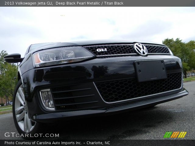 2013 Volkswagen Jetta GLI in Deep Black Pearl Metallic