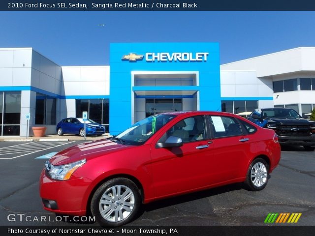 2010 Ford Focus SEL Sedan in Sangria Red Metallic