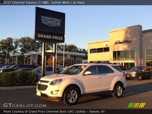 2017 Chevrolet Equinox LT AWD in Summit White