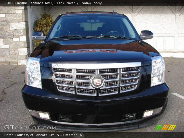 2007 Cadillac Escalade AWD in Black Raven