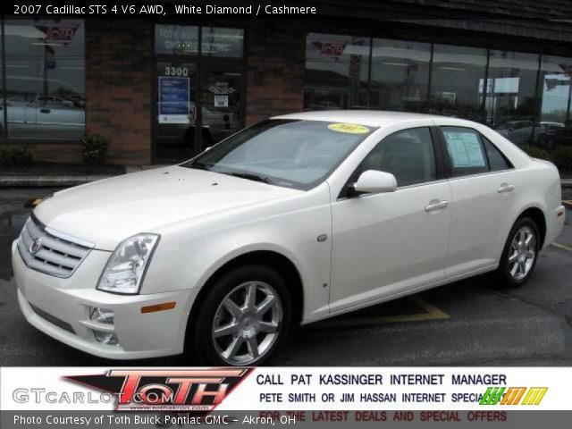 2007 Cadillac STS 4 V6 AWD in White Diamond
