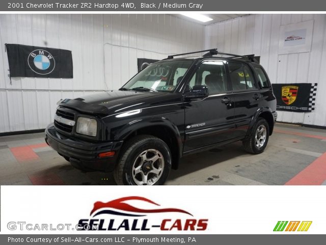2001 Chevrolet Tracker ZR2 Hardtop 4WD in Black