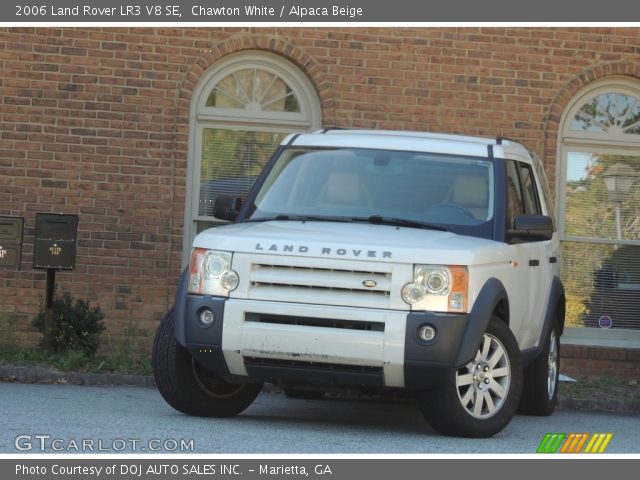 2006 Land Rover LR3 V8 SE in Chawton White