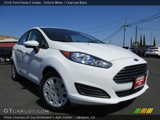 2016 Ford Fiesta S Sedan in Oxford White