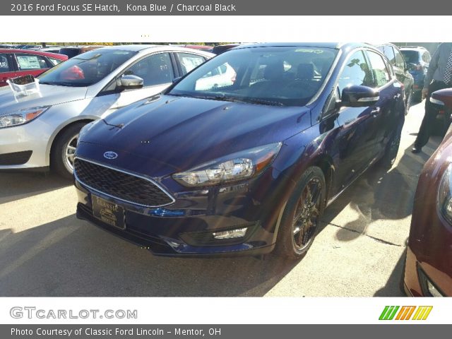 2016 Ford Focus SE Hatch in Kona Blue