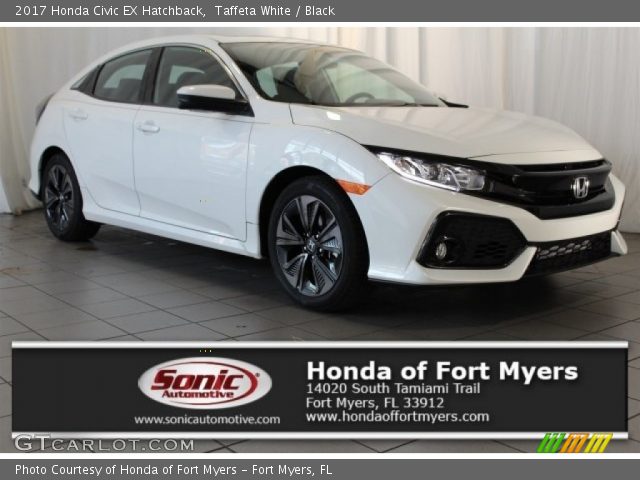 2017 Honda Civic EX Hatchback in Taffeta White