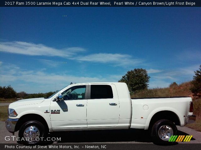 2017 Ram 3500 Laramie Mega Cab 4x4 Dual Rear Wheel in Pearl White
