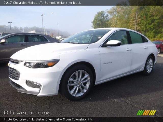 2017 Chevrolet Malibu LT in Summit White