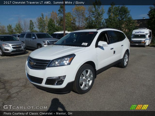 2017 Chevrolet Traverse LT AWD in Summit White