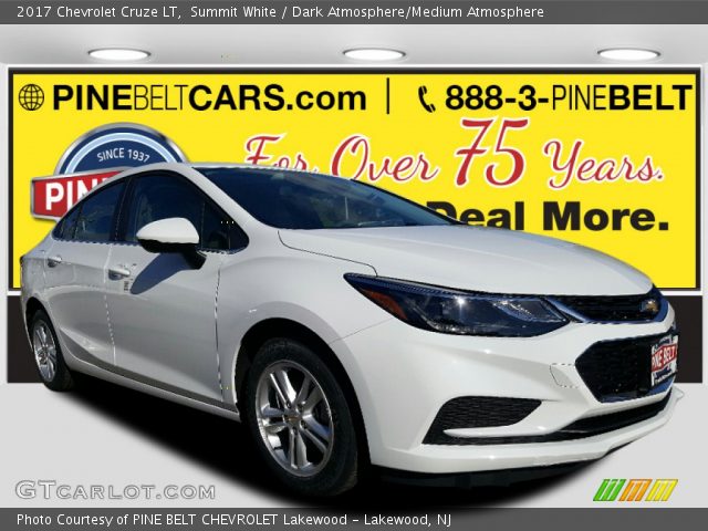 2017 Chevrolet Cruze LT in Summit White