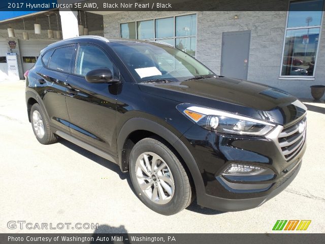 2017 Hyundai Tucson SE AWD in Black Noir Pearl