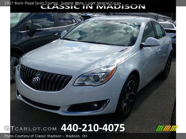 2017 Buick Regal Sport Touring in Summit White