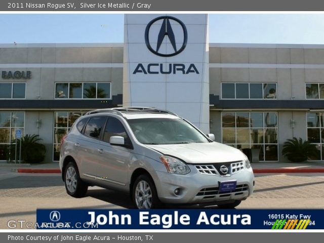 2011 Nissan Rogue SV in Silver Ice Metallic