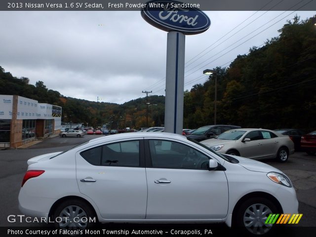 2013 Nissan Versa 1.6 SV Sedan in Fresh Powder White