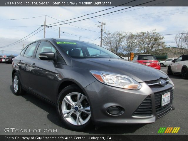 2014 Ford Focus SE Sedan in Sterling Gray