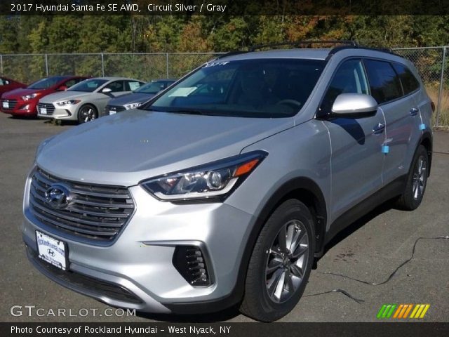 2017 Hyundai Santa Fe SE AWD in Circuit Silver