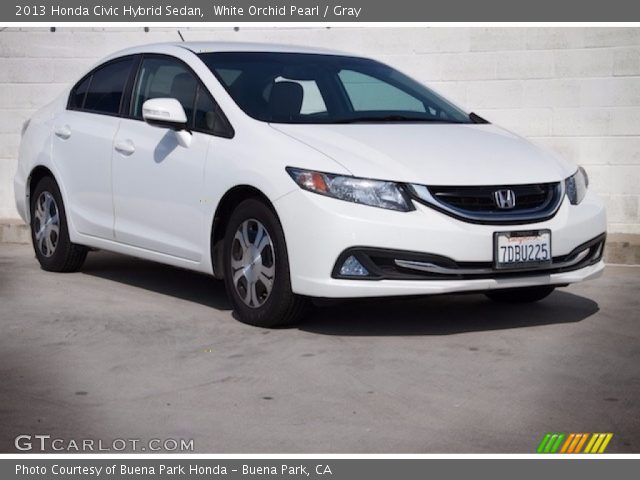 2013 Honda Civic Hybrid Sedan in White Orchid Pearl