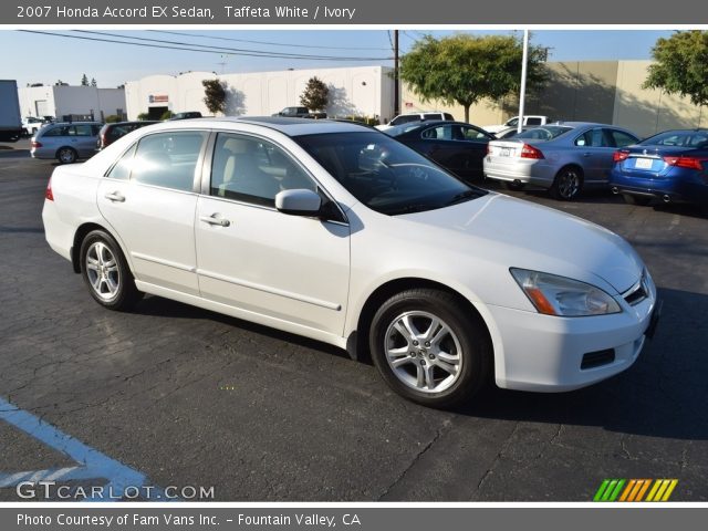 2007 Honda Accord EX Sedan in Taffeta White