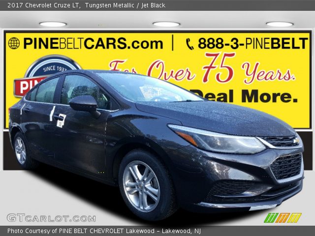 2017 Chevrolet Cruze LT in Tungsten Metallic