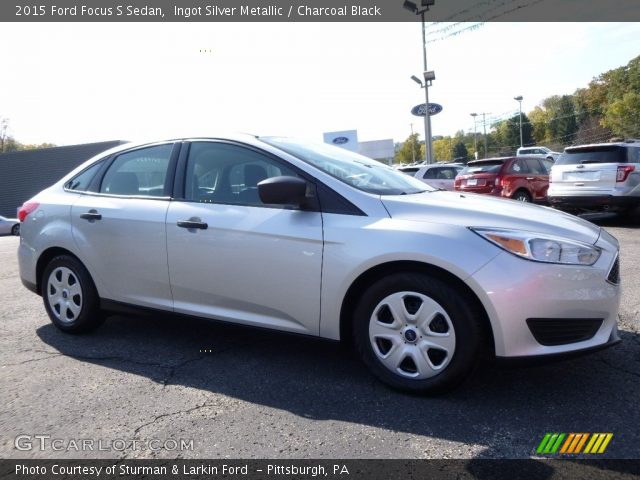 2015 Ford Focus S Sedan in Ingot Silver Metallic