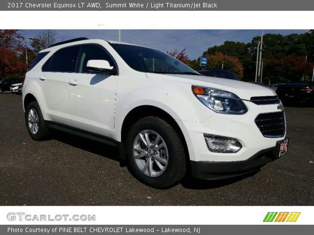 2017 Chevrolet Equinox LT AWD in Summit White