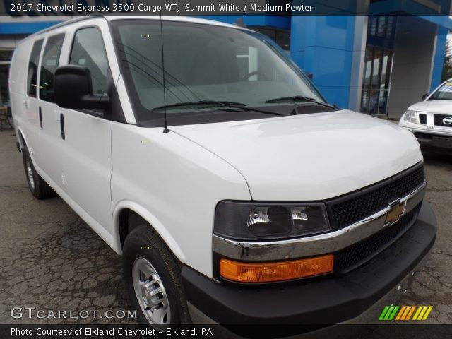 2017 Chevrolet Express 3500 Cargo WT in Summit White
