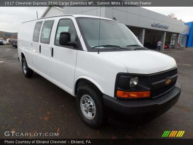2017 Chevrolet Express 3500 Cargo Extended WT in Summit White