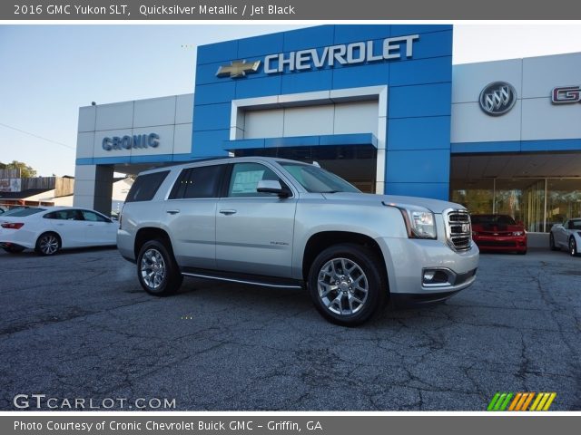 2016 GMC Yukon SLT in Quicksilver Metallic