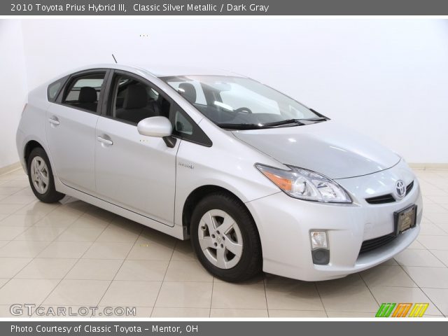 2010 Toyota Prius Hybrid III in Classic Silver Metallic