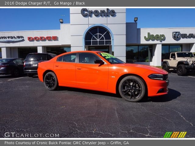 2016 Dodge Charger R/T in Go Mango
