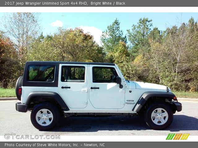 2017 Jeep Wrangler Unlimited Sport 4x4 RHD in Bright White