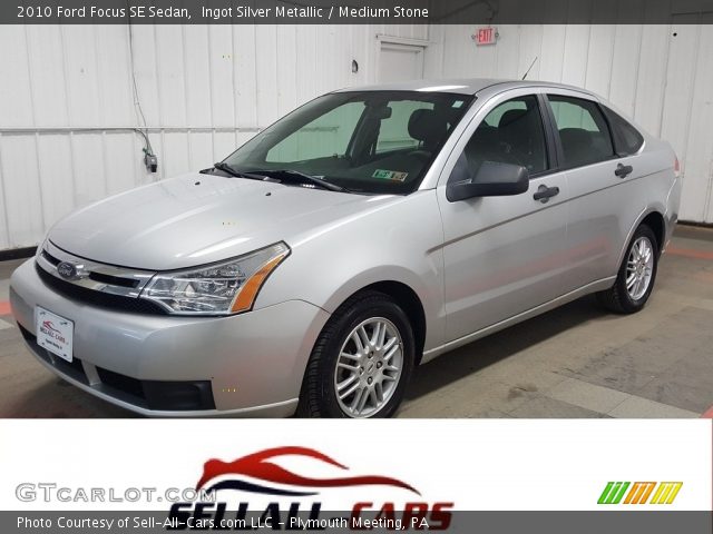 2010 Ford Focus SE Sedan in Ingot Silver Metallic