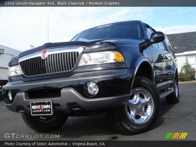1999 Lincoln Navigator 4x4 in Black Clearcoat