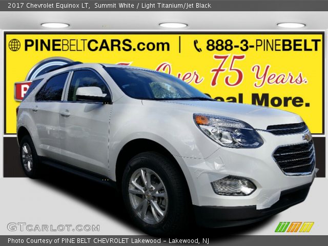 2017 Chevrolet Equinox LT in Summit White