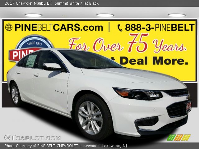 2017 Chevrolet Malibu LT in Summit White
