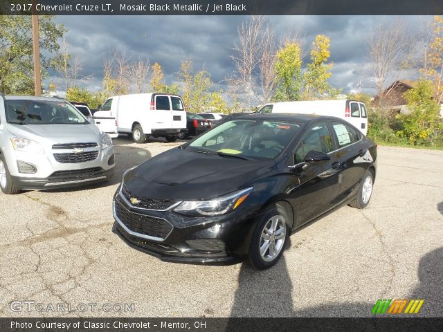 2017 Chevrolet Cruze LT in Mosaic Black Metallic