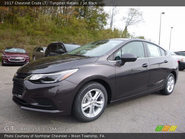 2017 Chevrolet Cruze LT in Tungsten Metallic