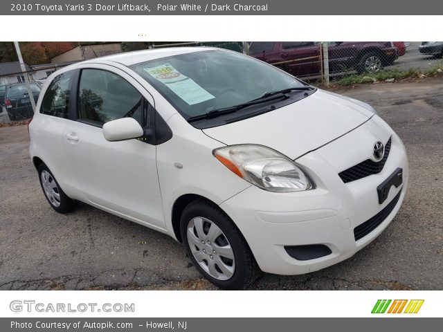 2010 Toyota Yaris 3 Door Liftback in Polar White