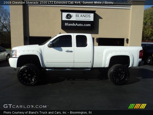 2009 Chevrolet Silverado 1500 LTZ Extended Cab 4x4 in Summit White