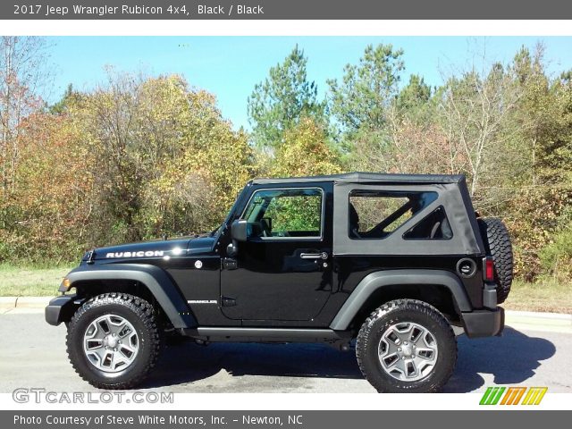 2017 Jeep Wrangler Rubicon 4x4 in Black