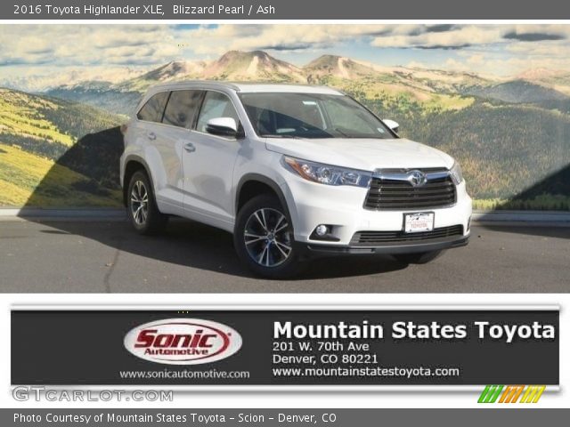 2016 Toyota Highlander XLE in Blizzard Pearl