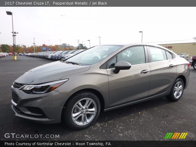 2017 Chevrolet Cruze LT in Pepperdust Metallic
