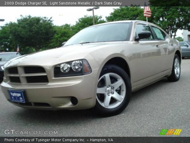 2009 Dodge Charger SE in Light Sandstone Metallic