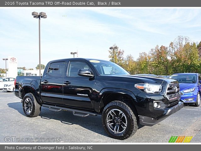 2016 Toyota Tacoma TRD Off-Road Double Cab in Black