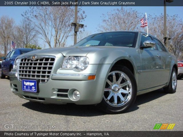 2005 Chrysler 300 C HEMI in Satin Jade Pearl