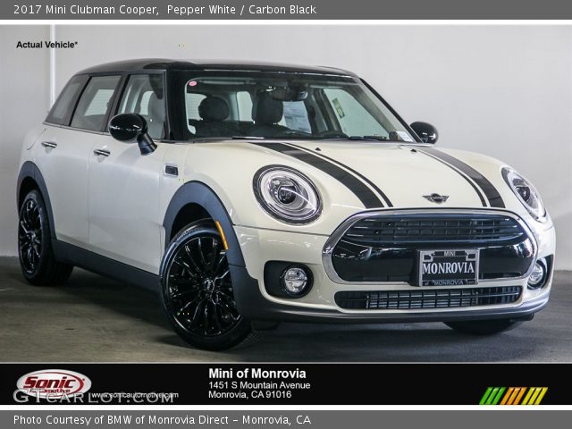 2017 Mini Clubman Cooper in Pepper White