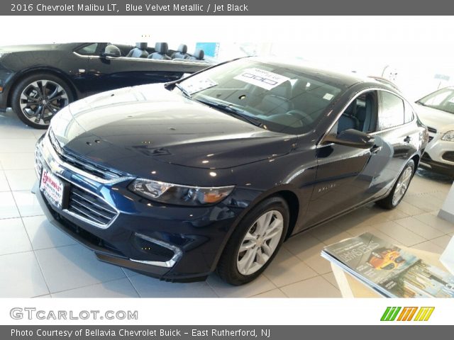 2016 Chevrolet Malibu LT in Blue Velvet Metallic